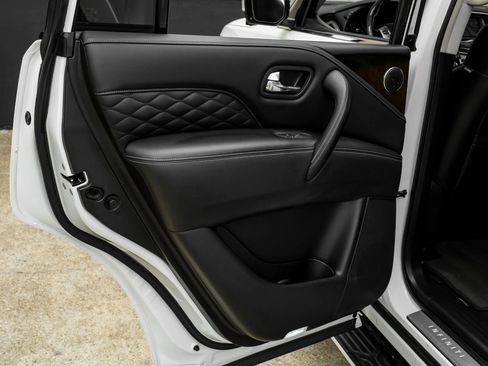 Used 2019 INFINITI QX80 Luxe w/ 22" Wheel Package RWD image 50