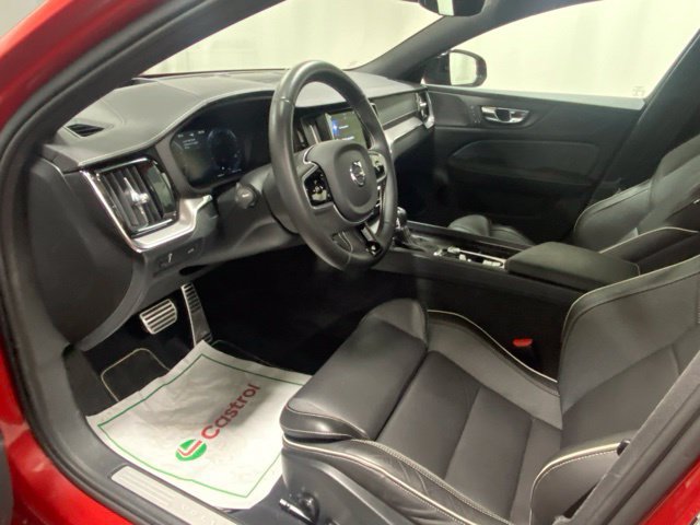 Used 2021 Volvo S60 T5 R-Design FWD image 8