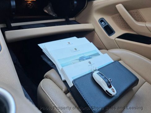 Used 2015 Porsche Panamera S image 62