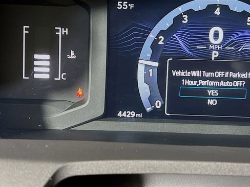 Certified 2024 Toyota Tacoma SR5 AWD/4WD image 12