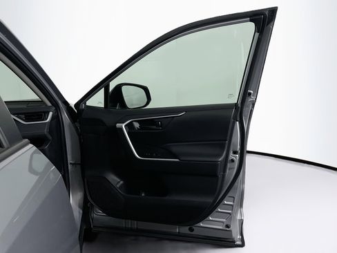Used 2024 Toyota RAV4 LE image 30