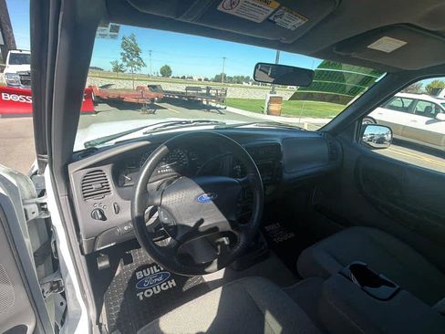 Used 2001 Ford Ranger XL AWD/4WD image 14