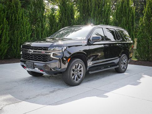 Used 2021 Chevrolet Tahoe Z71 w/ Z71 Signature Package AWD/4WD image 5
