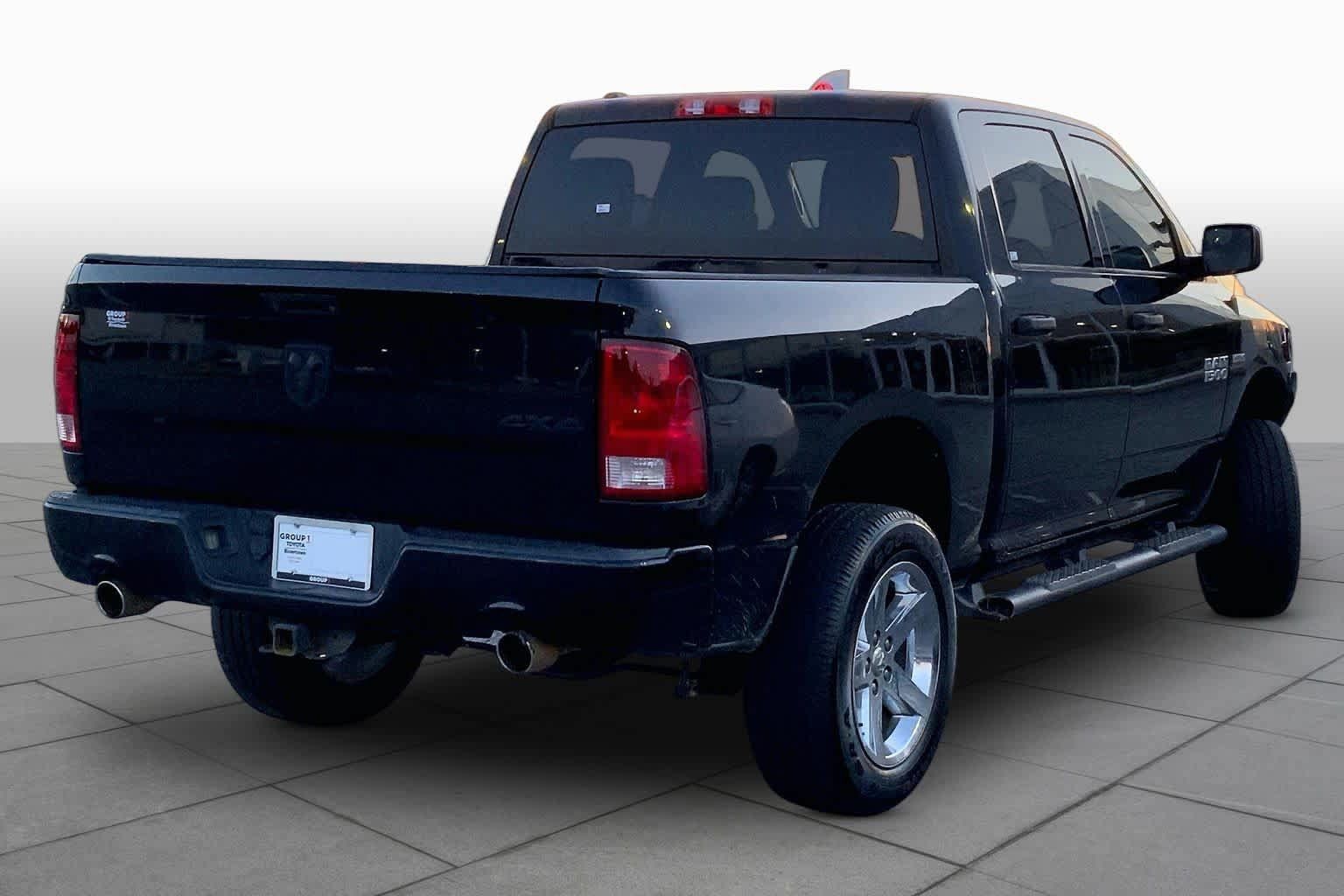 Used 2015 RAM 1500 Express AWD/4WD image 12