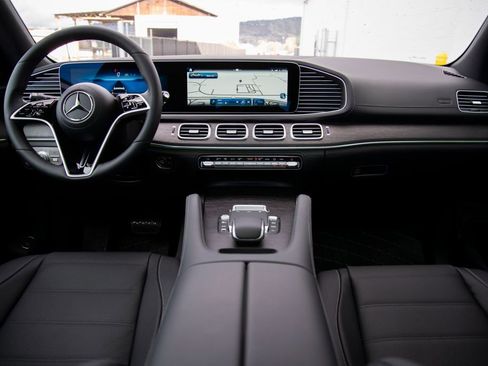 New 2026 Mercedes-Benz GLE 450 4MATIC image 17