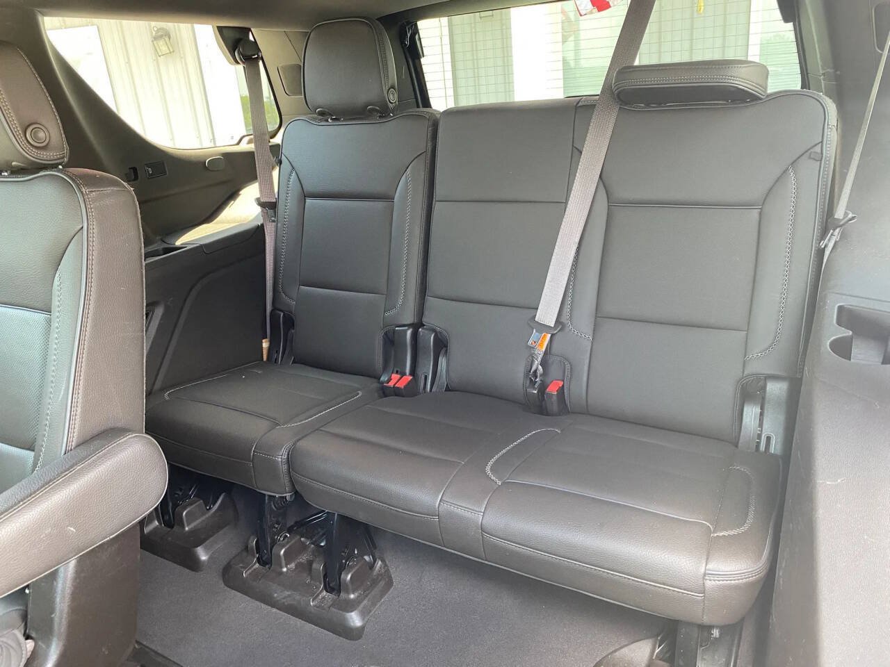 Used 2021 GMC Yukon Denali AWD/4WD image 24