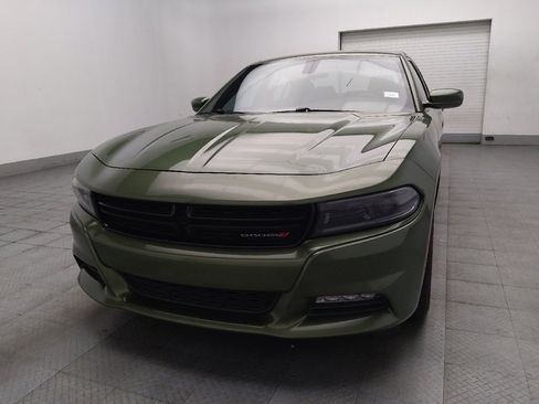 Used 2022 Dodge Charger SXT w/ Driver Convenience Group RWD image 15