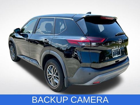 Used 2023 Nissan Rogue S image 4