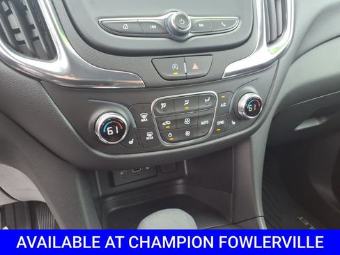 Used 2024 Chevrolet Equinox LT FWD image 21