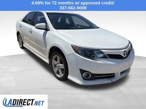 Used 2012 Toyota Camry SE image 5