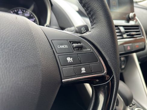 Used 2025 Mitsubishi Eclipse Cross SE image 28