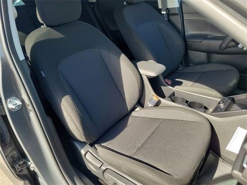 New 2025 Hyundai Kona SEL image 15