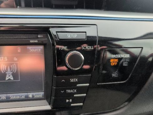Used 2015 Toyota Corolla S FWD image 20