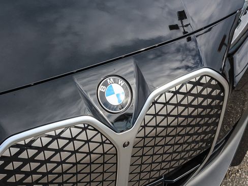 New 2026 BMW i4 eDrive40 w/ Parking Assistance Package image 11