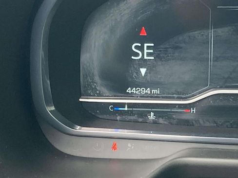 Used 2023 GMC Yukon SLT w/ Max Trailering Package image 31