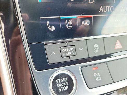 Used 2022 Audi Q7 2.0T Premium Plus w/ Premium Plus Package image 23