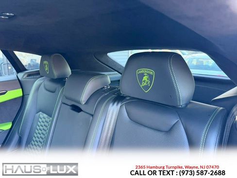 Used 2022 Lamborghini Urus image 16