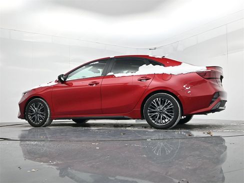 Certified 2024 Kia Forte GT-Line w/ GT-Line Premium Package image 40