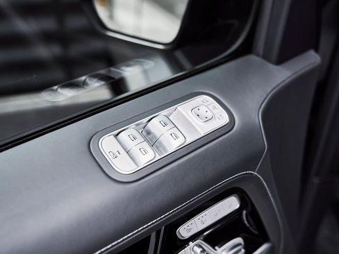Used 2023 Mercedes-Benz G 63 AMG Squared image 33