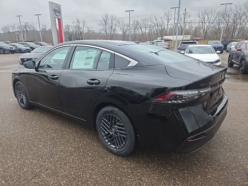 New 2026 Nissan Sentra SV image 5