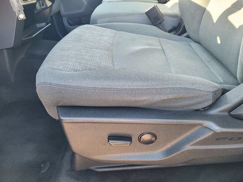 Used 2023 Ford F150 XLT AWD/4WD image 27