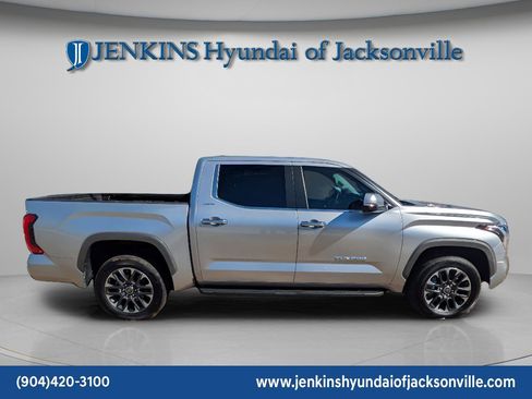 Used 2024 Toyota Tundra Limited w/ Power Package image 10