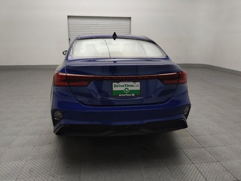 Used 2022 Kia Forte LXS FWD image 6