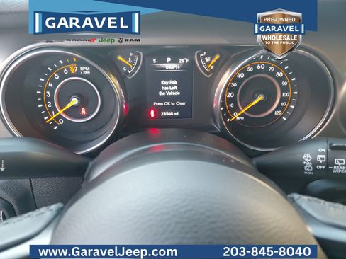 Used 2019 Jeep Wrangler Sport image 8