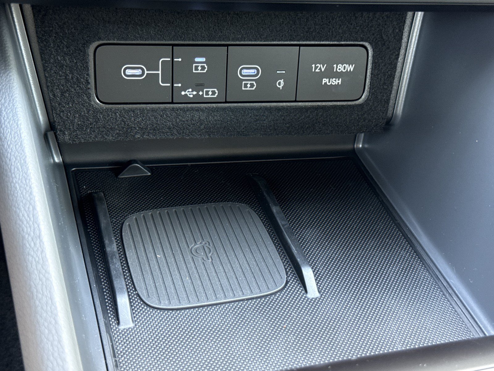New 2026 Hyundai Sonata SEL FWD image 25