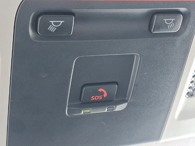 Used 2025 Toyota Camry LE FWD image 27