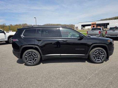 New 2026 Jeep Cherokee Limited AWD/4WD image 4