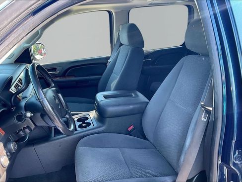 Used 2007 Chevrolet Suburban LT AWD/4WD image 21