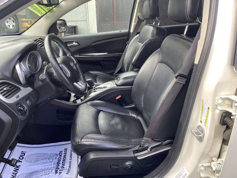 Used 2015 Dodge Journey SXT w/ Sun/Sound Group image 14