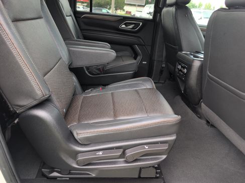 Used 2024 Chevrolet Suburban High Country w/ Max Trailering Package AWD/4WD image 14