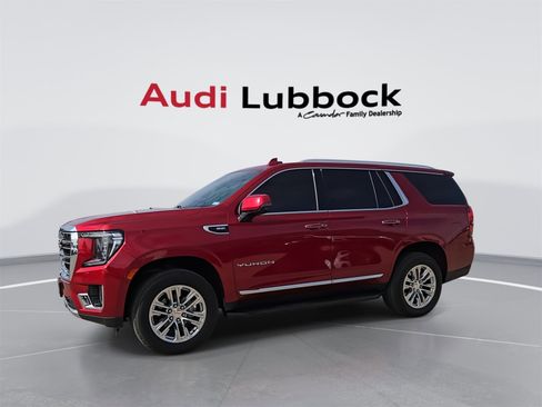 Used 2023 GMC Yukon SLT w/ SLT Premium Package image 5