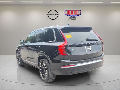 Used 2025 Volvo XC90 B6 Plus AWD/4WD image 4