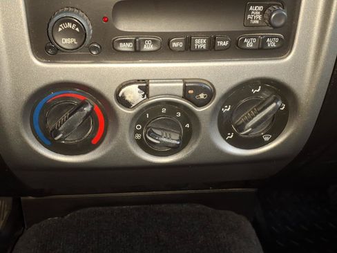 Used 2012 Chevrolet Colorado LT AWD/4WD image 15