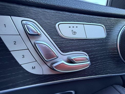 Used 2020 Mercedes-Benz C 300 Sedan image 27