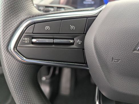 New 2026 Chevrolet Equinox EV LT image 37