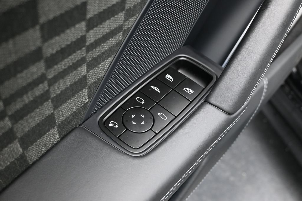 Certified 2026 Porsche 911 GTS RWD image 9