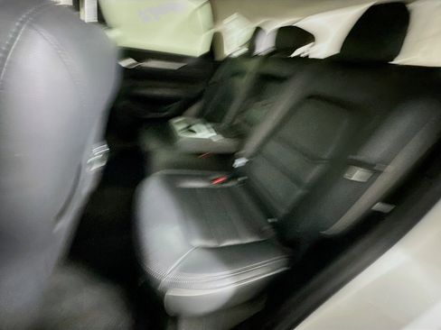 Used 2025 MAZDA CX-5 AWD 2.5 S w/ Preferred Package image 27