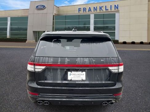 New 2026 Lincoln Aviator AWD w/ Jet Appearance Package image 6