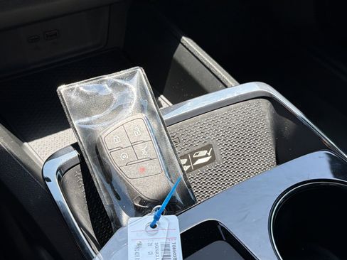 Used 2026 Chevrolet Equinox RS w/ Convenience Package III FWD image 36