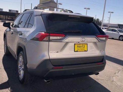 Used 2024 Toyota RAV4 XLE Premium AWD/4WD image 8
