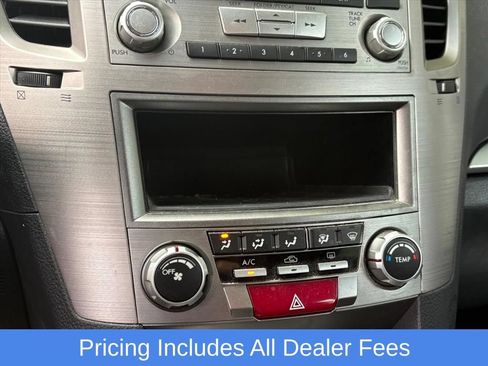 Used 2014 Subaru Outback 2.5i w/ Alloy Wheel Package AWD/4WD image 12