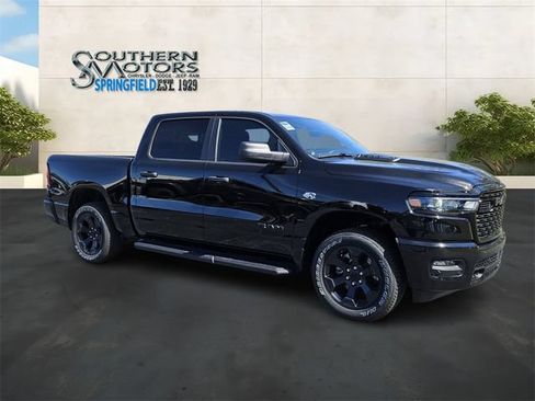 New 2026 RAM 1500 Express AWD/4WD image 7