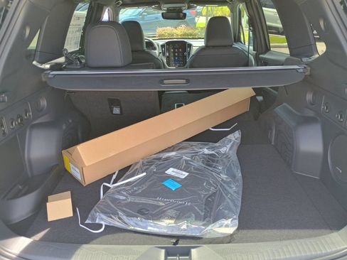 New 2026 Subaru Forester Premium AWD/4WD image 18