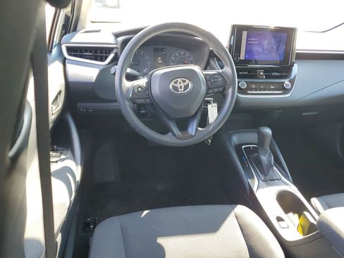 Used 2024 Toyota Corolla LE image 11