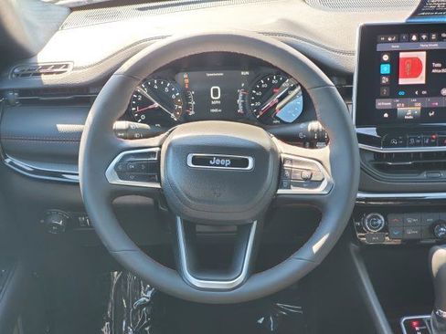 Used 2026 Jeep Compass Trailhawk AWD/4WD image 23