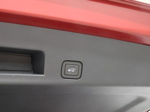 New 2026 Chevrolet Traverse LT w/ LPO, Floor Liner Package image 29